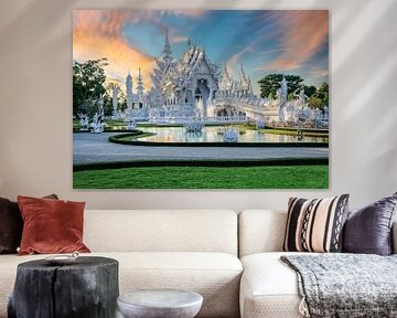 Wat Rong Khun, Chiang Rai, Thailand. by Karl Andrén