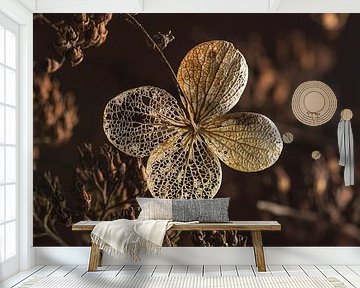 Eyecatcher in shades of brown: I'm staying a while! by Marjolijn van den Berg