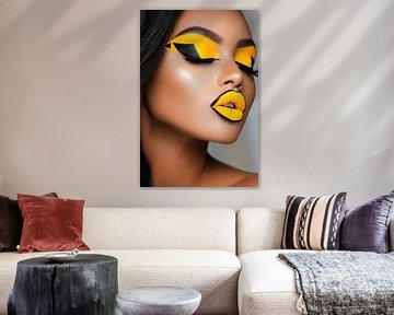 Schwarzes Model mit afrikanisch inspiriertem Make-up