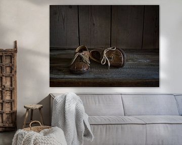 Stilleven met ode kinderschoentjes