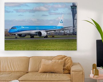 KLM Cityhopper Embraer E195-E2. van Jaap van den Berg