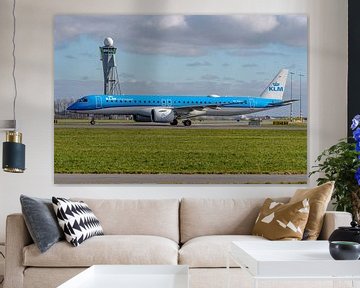 KLM Cityhopper Embraer E195-E2. van Jaap van den Berg