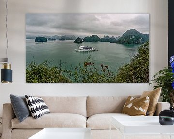 Ha Long Bay, Vietnam van Imageditor