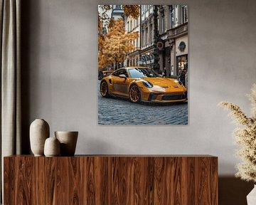 Porsche 911 orange in der Stadt von Bianca Bakkenist