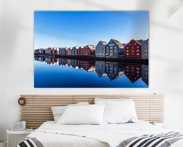 View of colourful houses by the river Nidelva in the city of Trondheim by Rico Ködder