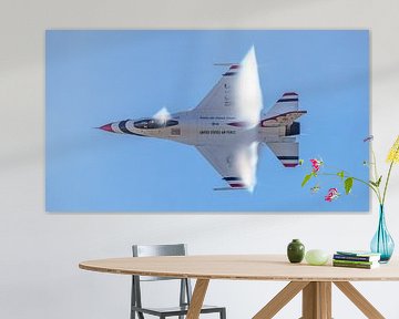 High speed pass Thunderbird #5. van Jaap van den Berg
