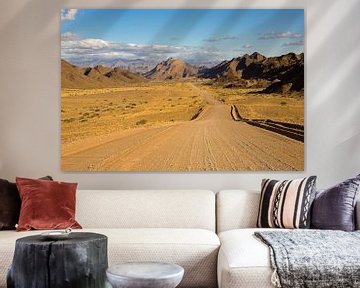 Wege ins Weite – Auf dem Huib-Hochplateau in Namibia