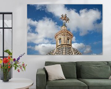 De kerktoren van het Spaanse stadje Utrera, vlak bij Sevilla van Harrie Muis