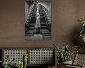 Stairwell in motion by shoott photography