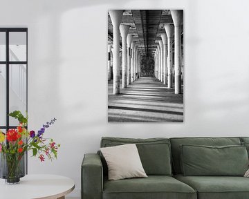 Corridor with pillars by shoott photography
