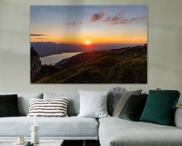 Zonsondergang over de Thunersee van Reinier Holster
