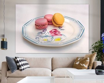 Macarons op Frans bloemenbordje  van Blond Beeld
