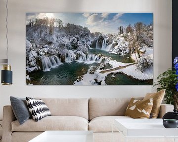 Wasserfall im Winter von Ursula Di Chito - Fotografie und Fotokunst