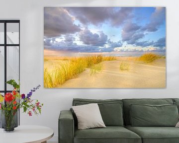 Zonsondergang op het strand van Texel met zandduinen op de voorgrond van Sjoerd van der Wal Fotografie
