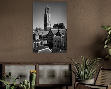 De Dom van Utrecht vanaf de parkeergarage Springweg (3)