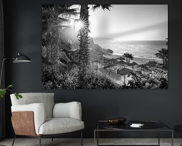 Nerja Strand an der Costa del Sol schwarz-weiß von Manfred Voss, Schwarz-weiss Fotografie