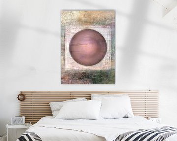 Illusion with circle discreetly brighter by Claudia Gründler