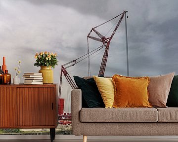 Mammoet PTC 210-DS hijskraan in Schiedam.