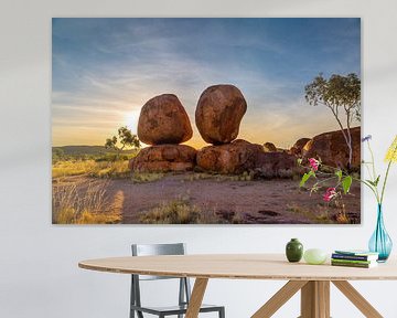 Sunset at the Devil's Lost Stones (Karlu Karlu) at Tennant Creek by Joyce van Dijk Fotografie - fotografiekunst vanuit m'n