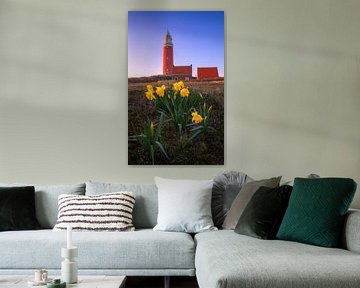Texel Lighthouse and Daffodils. by Justin Sinner Photography (Photographer on Texel)