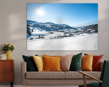 Prachtig winteruitzicht op de Hochgrat en de Allgäuer bergen bij Oberstaufen van Leo Schindzielorz