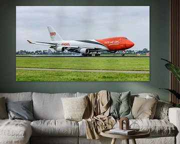 TNT Airways Boeing 747-400 vrachtvliegtuig. van Jaap van den Berg