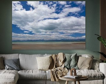 Mapua Ruby Baai in Nieuw Zeeland met een wolkenlucht van Frans Rombout