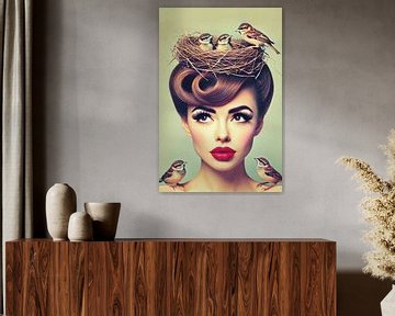 Vrouw met vogels van Marijke Trienekens