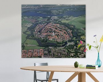 Luchtfoto van de stad Brielle, den Briel, oude vestingstad