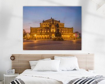 Dresden - Semperoper bij nacht van t.ART