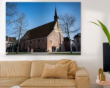 De Grote of Sint-Martinuskerk in Dokkum: Een Historisch Monument van Gotische Schoonheid van Zuidfotograaf