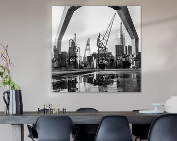 Nostalgie in de Rotterdamse haven in zwartwit van Richard Jungschlager