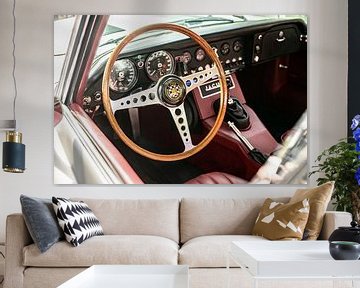 Jagauar E-type klassieke sportwagen dashboard