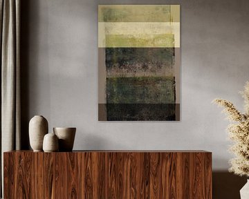Abstract landschap in wit, groen en bruin in wabi-sabi-stijl. van Dina Dankers