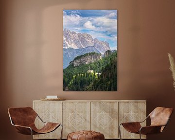 Parrocchia di Laste voor de Monte Civetta