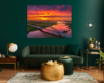 Brug in een kleurrijke zonsondergang over de IJssel van Sjoerd van der Wal Fotografie