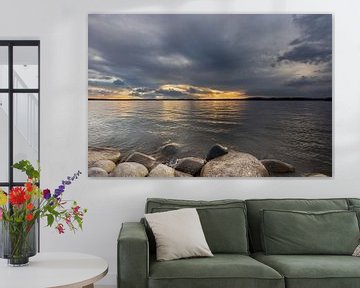 stormachtig weer aan het meer - Stormachtig weer aan het meer - van Christina Bauer Photos