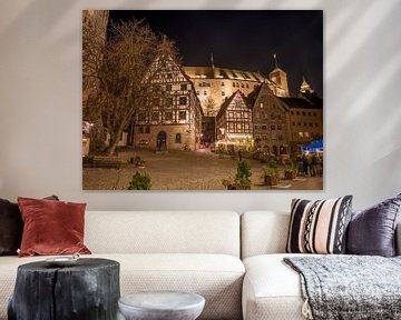 Neurenberg - Tiergärtnertorplatz bij nacht van t.ART