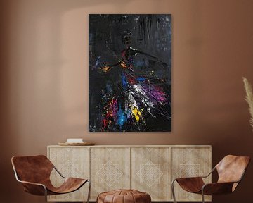 Vrouw Met Kleurrijke Jurk en Spetters van Kunst Kriebels