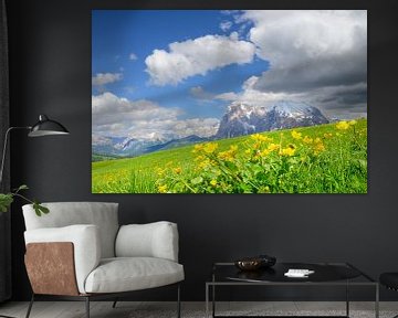 Seiser Alm panorama in de Dolomieten tijdens de lente