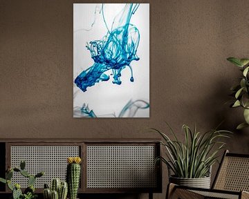 Blauwe druppels in het water van Mixed media vector arts