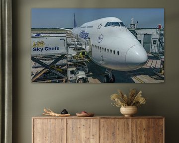 Lufthansa Boeing 747-8 passenger aircraft.  Registration: D-ABYJ. Aircraft name: Hanover.  A Lufthansa Boeing 747-8, the D-ABYJ, photographed in landing at Frankfurt am Main airport.  This photo was taken on 6 August 2017.