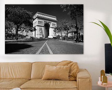 Das Denkmal Arc De Triomphe - Paris, Frankreich (schwarz-weiß) von Be More Outdoor