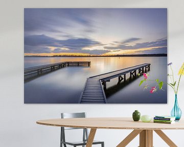 2 aanlegsteigers aan het Veerse Meer tijdens zonsondergang van Sugar_bee_photography