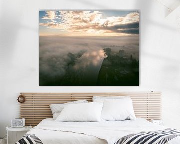 Mistige IJssel vanuit de lucht tijdens de herfst van Sjoerd van der Wal Fotografie