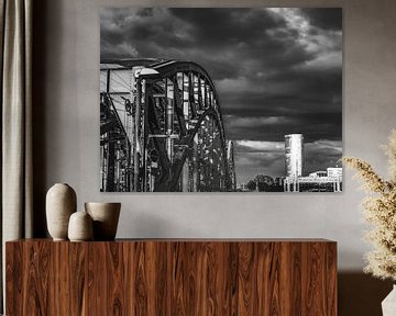 Station van Keulen met wolken van Mustafa Kurnaz