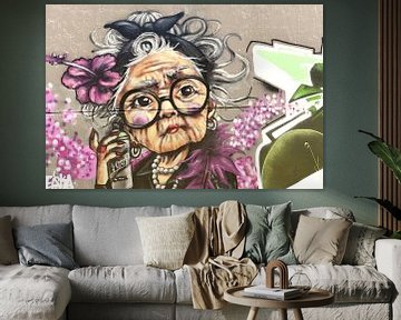 Graffiti in het vurige zuiden van Spanje. Funky Abuela van littletreasureshouse