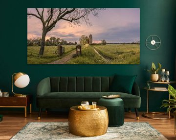 Panorama en zonsopkomst bij de Mauritiuskerk in Marsum, Groningen van Henk Meijer Photography