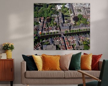 1989: Historische luchtfoto van het Academiegebouw van Frans Rombout