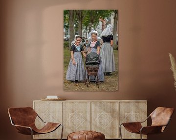 Zeeuwse meisjes in Veere van Lisette van Peenen